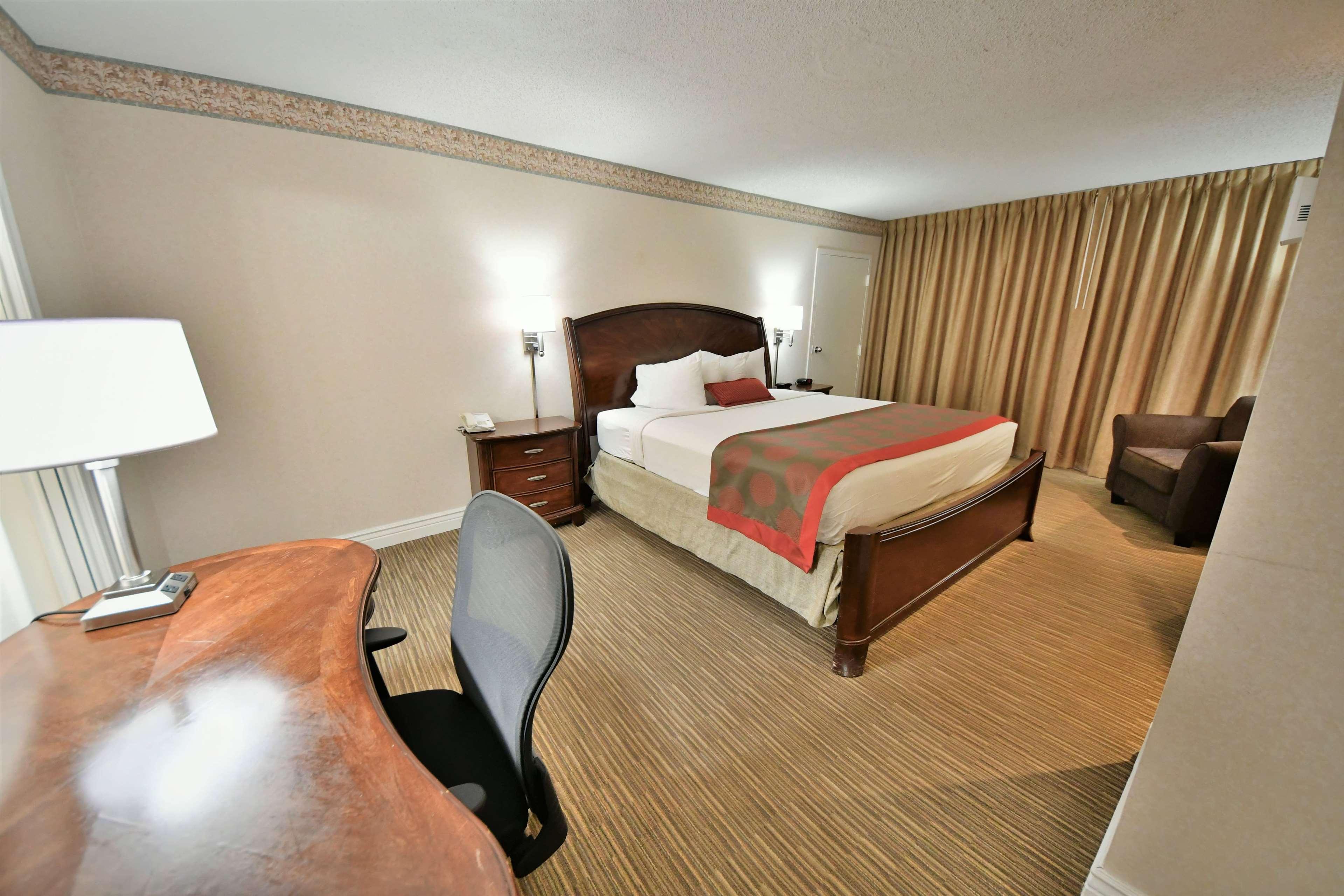 Ramada By Wyndham Jacksonville Hotel & Conference Center Εξωτερικό φωτογραφία