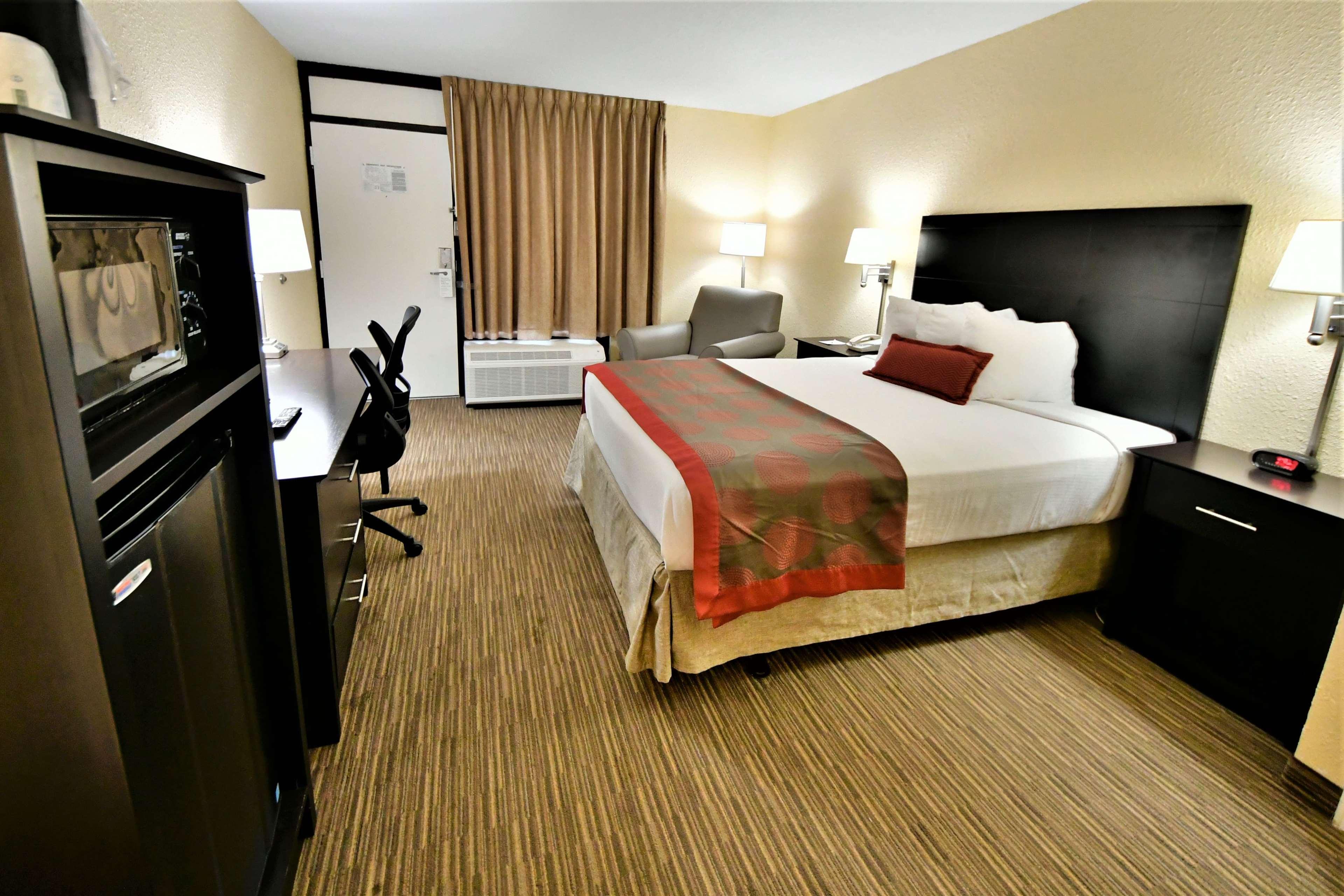 Ramada By Wyndham Jacksonville Hotel & Conference Center Εξωτερικό φωτογραφία