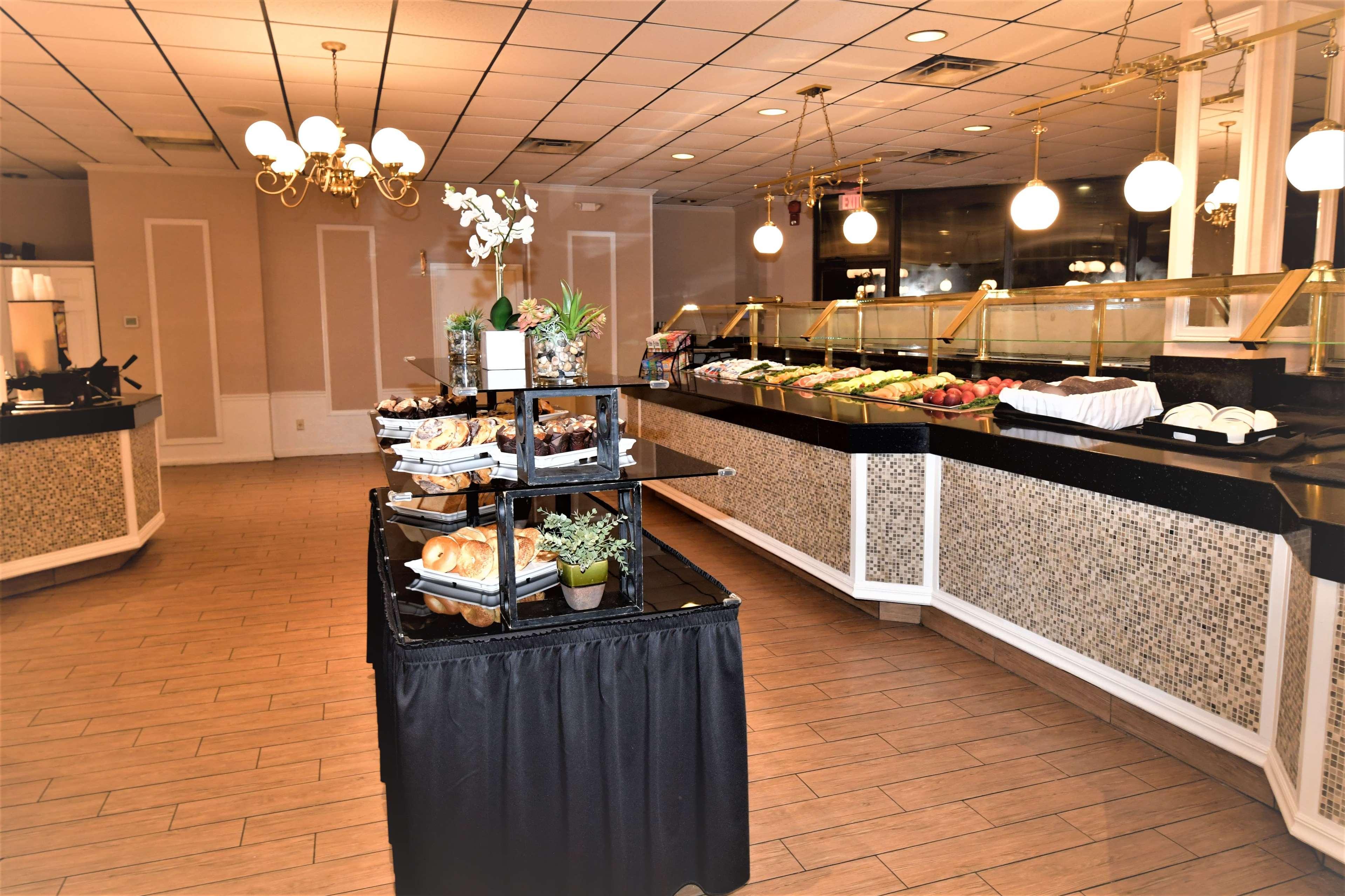 Ramada By Wyndham Jacksonville Hotel & Conference Center Εξωτερικό φωτογραφία