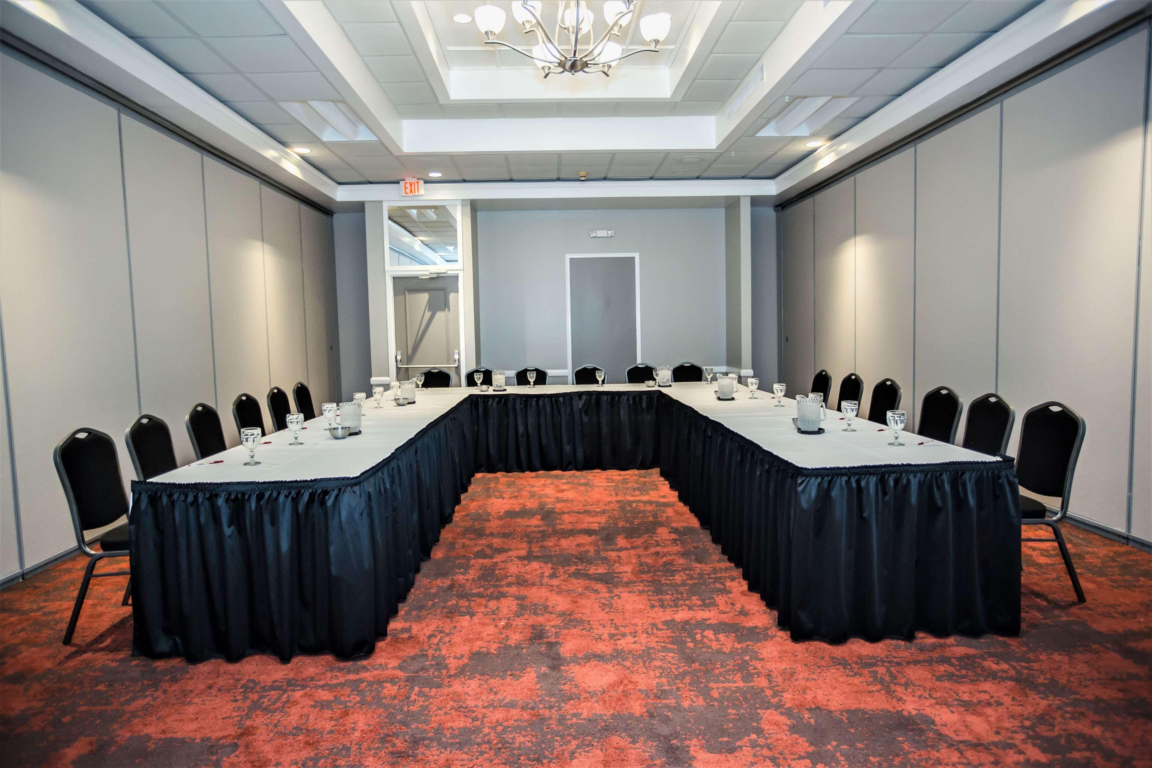 Ramada By Wyndham Jacksonville Hotel & Conference Center Εξωτερικό φωτογραφία