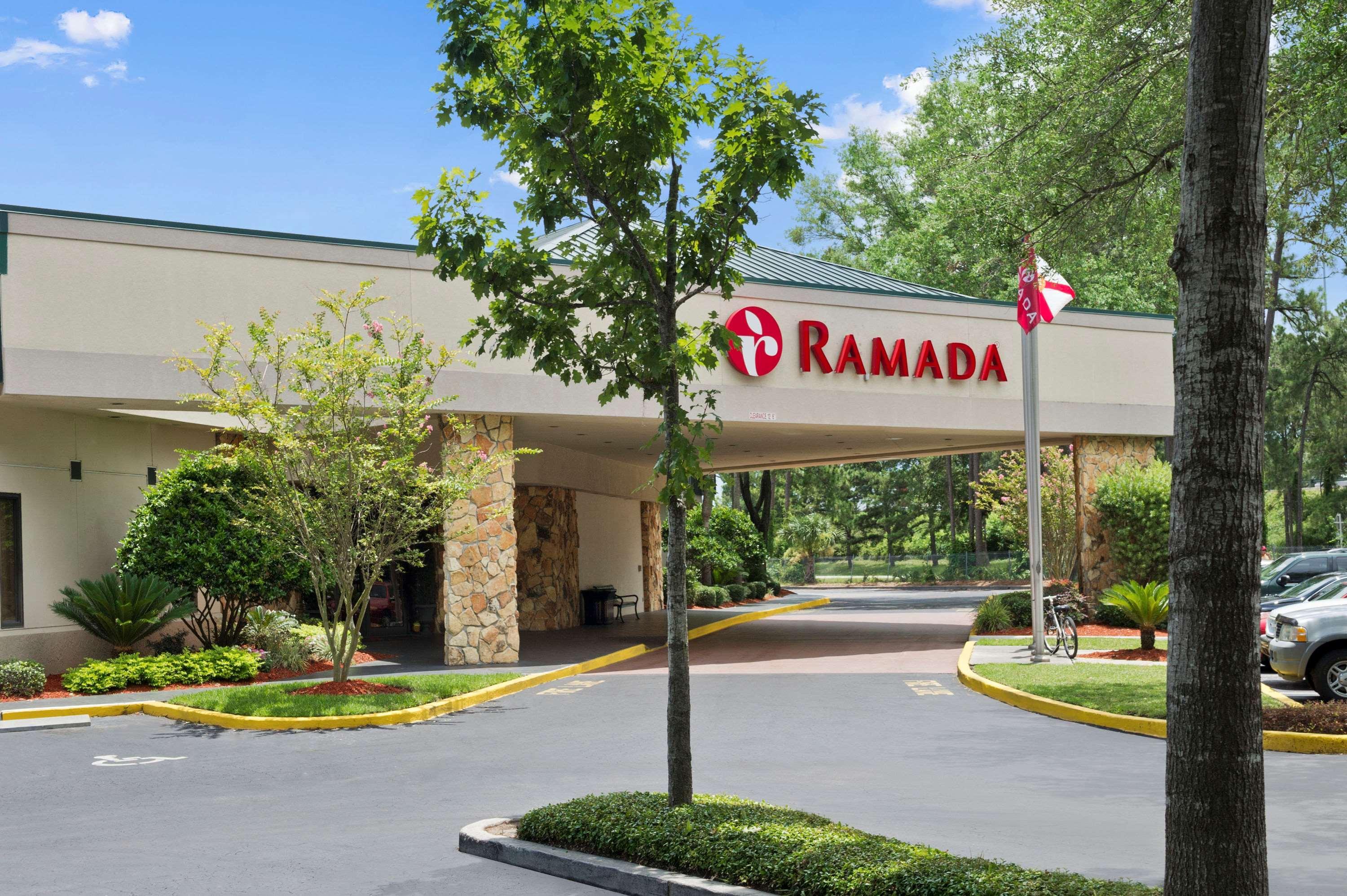 Ramada By Wyndham Jacksonville Hotel & Conference Center Εξωτερικό φωτογραφία