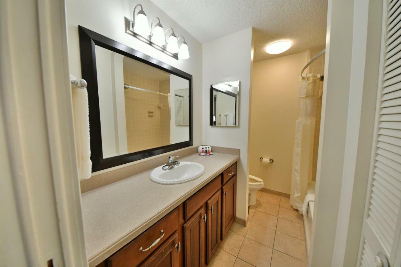 Ramada By Wyndham Jacksonville Hotel & Conference Center Εξωτερικό φωτογραφία