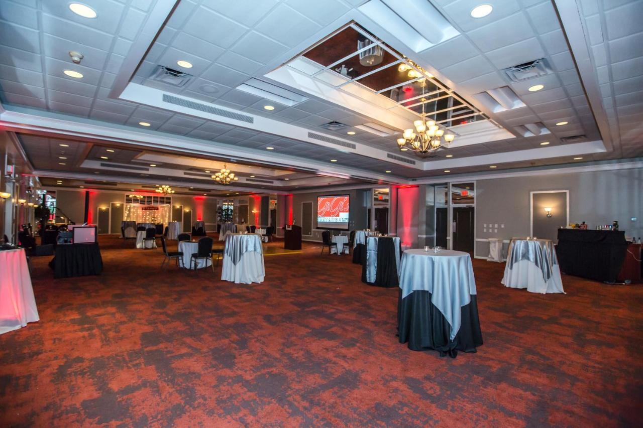 Ramada By Wyndham Jacksonville Hotel & Conference Center Εξωτερικό φωτογραφία